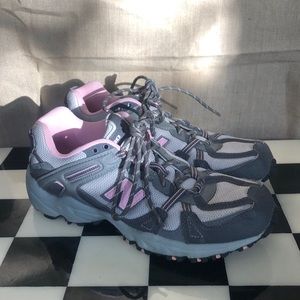 NEW BALANCE Running Hiking Shoes Sz 8.5